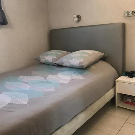 Auberge de jeunesse Debbie's Crew House